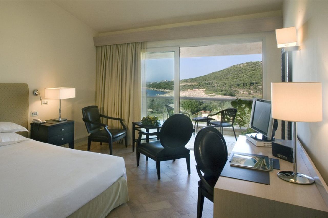 L'Ea Bianca Luxury Resort Бая Сардиния Екстериор снимка